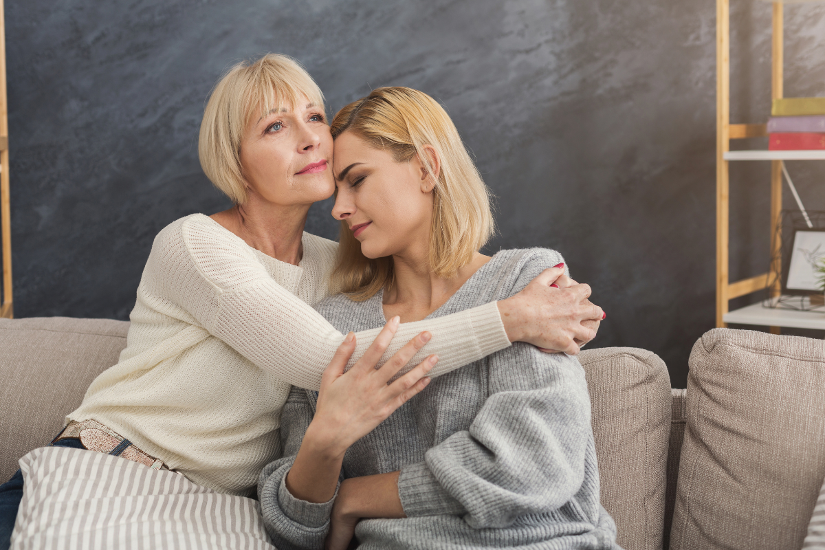 A Mãe Ferida e a Filha Adulta: O Que a Neurociência Ensina Sobre Este Laço Silencioso